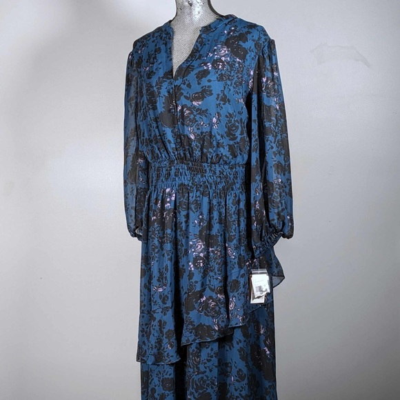 NWT TAYLOR PLUS CHIFFON TIERED MAXI DRESS - 22 - Picture 6 of 9